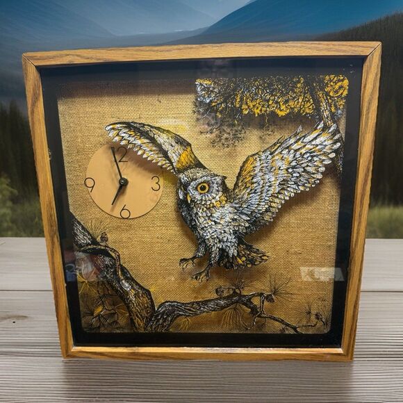 Elgin Other - VTG Elgin Wall Clock owl landing on tine branch 70s mcm Retro Glass Clock Owls